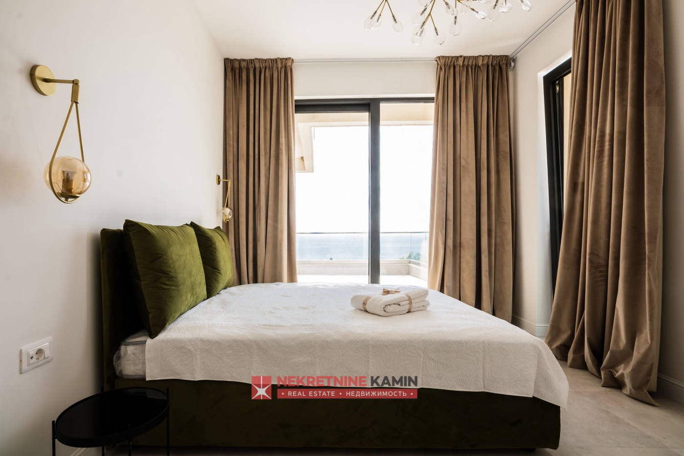 Квартира, 6803 м², 2 520 000$ — FAKTOR